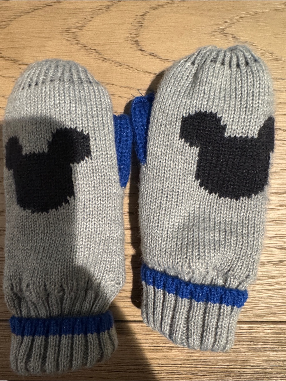 Kids Gray Mittens with Black Mickey Silhouette and Blue Trim